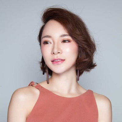 苏拉文雅的写真