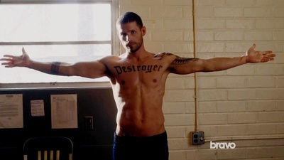 马特·劳里亚的写真