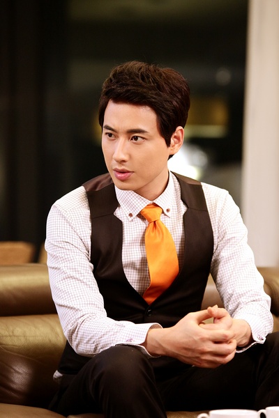 李智勋的写真-李智勋/李志勋