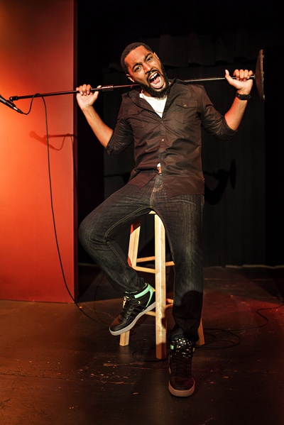 托恩·贝尔的写真