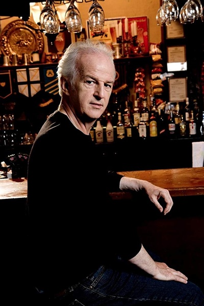 辛·麦金利的写真