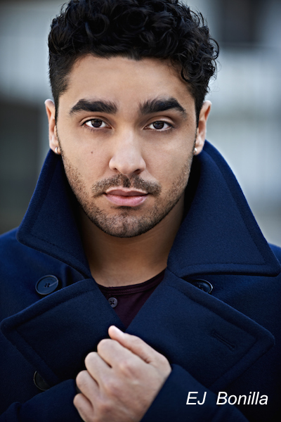 E·J·博尼拉的写真