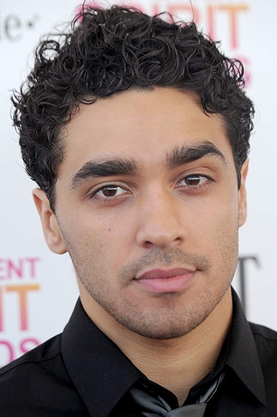 E·J·博尼拉的写真