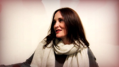 柯特奈·泰勒的写真-《Fallout 4》女主角声...