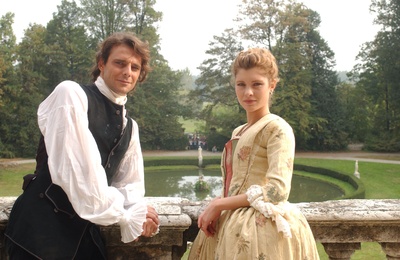 维多利亚·普契尼的写真