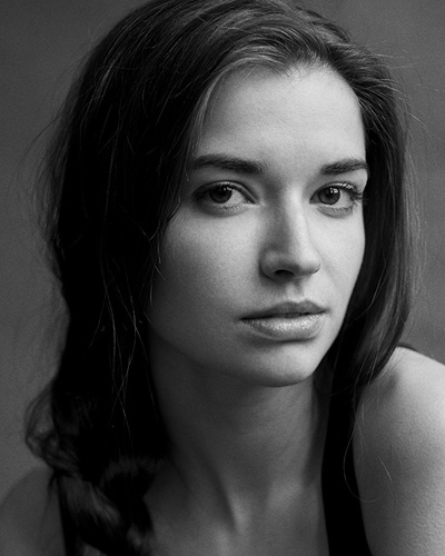 玛格丽特·科鲁尼的写真