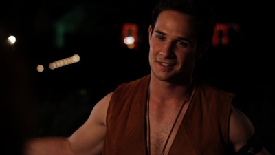 瑞恩·莫里曼的写真