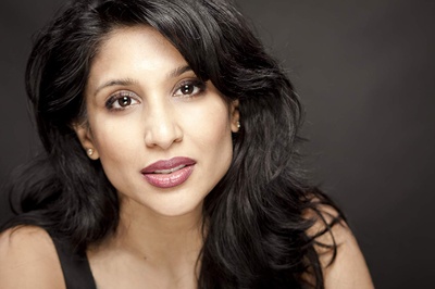 塞贾尔·沙阿的写真