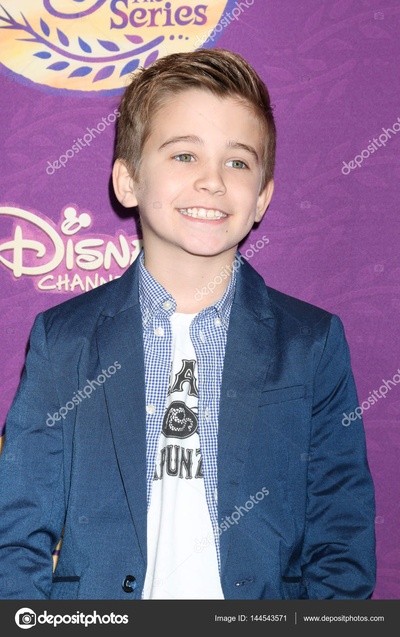 帕克·贝茨的写真