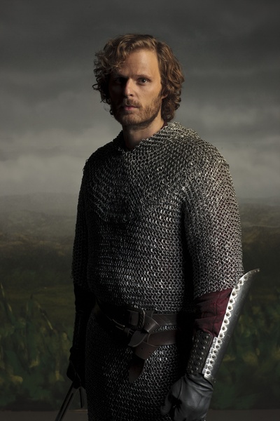 鲁伯特·杨的写真-Merlin S4 promo