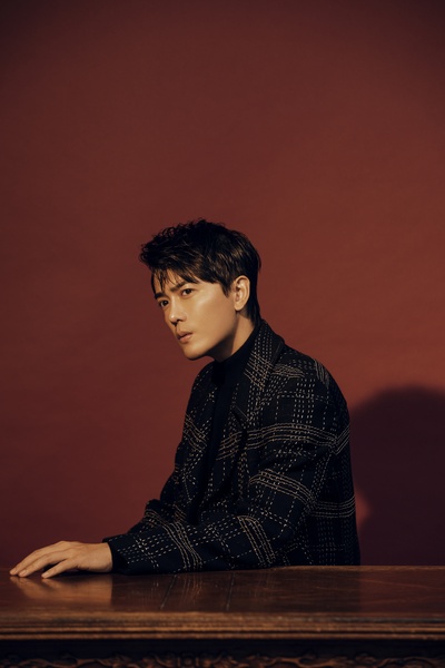 李亭哲的写真-李亭哲写真