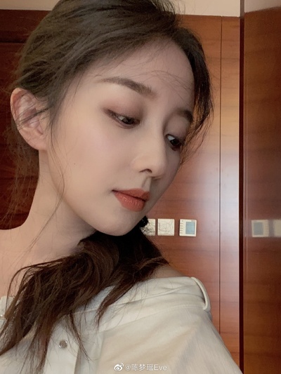 陈梦瑶的写真