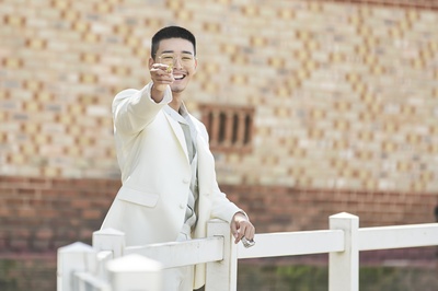 金權的写真-新剧 Leverage 欺诈操...