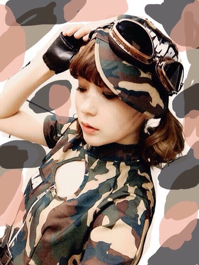 高槻加奈子的写真