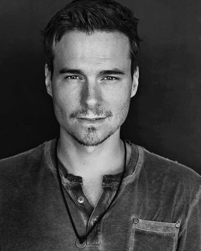 丹尼尔·邦乔的写真