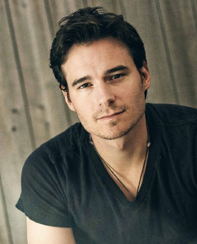 丹尼尔·邦乔的写真