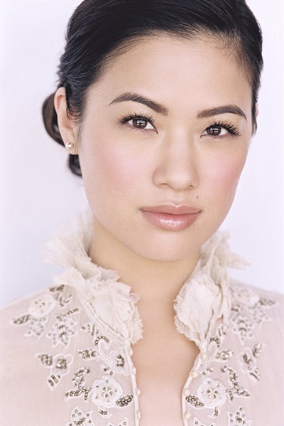 伊蕾娜·肯的写真