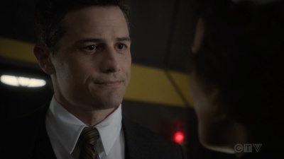 安维尔·乔卡亚的写真