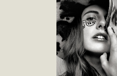 玛丽安妮·芮登的写真