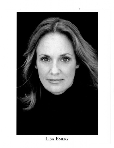 丽莎·埃默里的写真