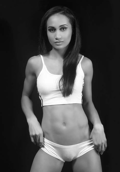 艾捷拉·佛婼瑞的写真