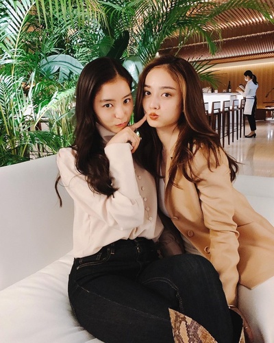 谷玛丽亚的写真