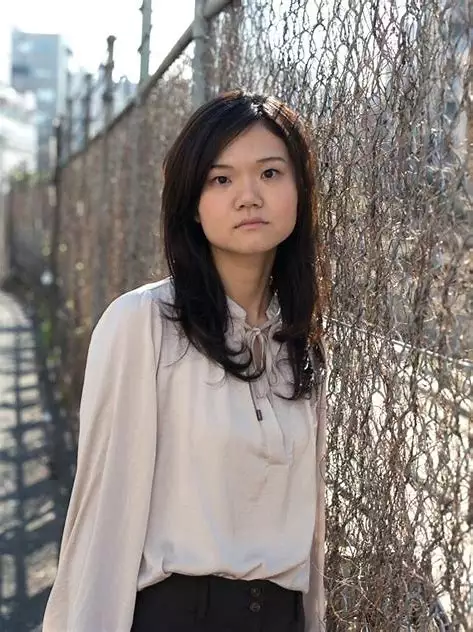 铃木阿美里的写真