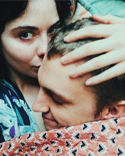 奈特·赞的写真-一周年纪念