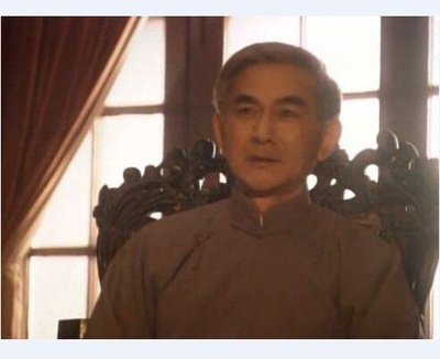 张鸿鑫的写真-陈云在1949 里的小资...