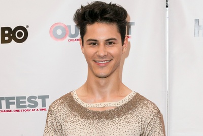 迈克尔J·威利的写真