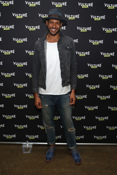 杰弗里·鲍耶-查普曼的写真