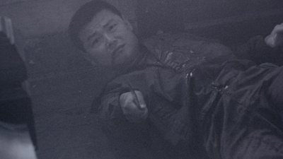 江富强的写真-《高度戒備》