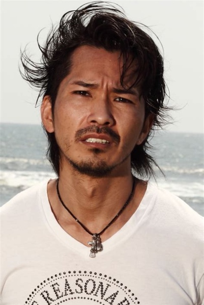 虎牙光揮的写真