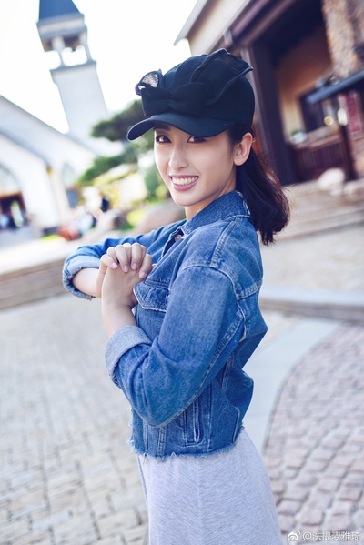 法提麦·雅琦的写真