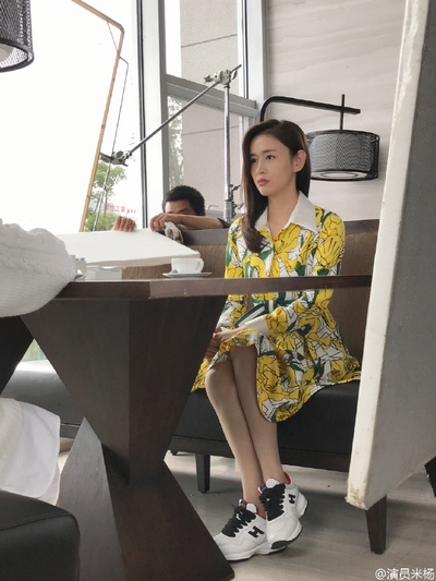 米杨的写真-演员微博16年的照片