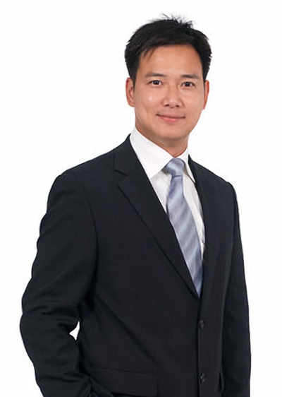 蔡子健的写真-蔡子健正装照