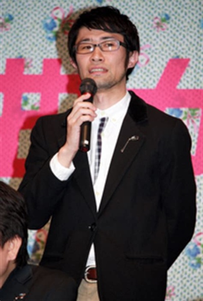 川岛润哉的写真