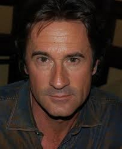 布鲁斯·艾伯特的写真