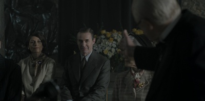 阿米莉亚·布摩的写真-2016《王冠》S01  Ka...