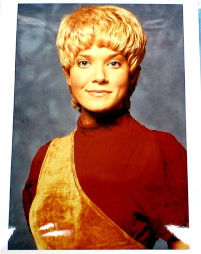 詹妮弗·林的写真-星际旅行系列航海家号...