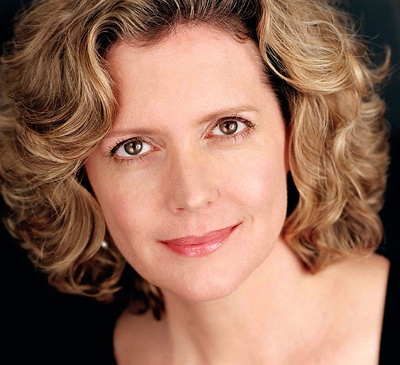 克里斯汀·萨瑟兰的写真