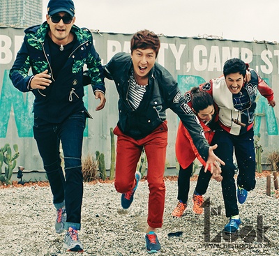 朴健衡 的写真-First Look杂志海报