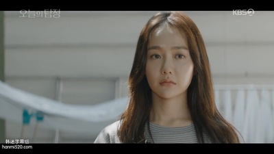 金旼京的写真-今天的侦探 오늘의 탐...