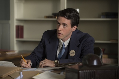 阿什利·祖克曼的写真