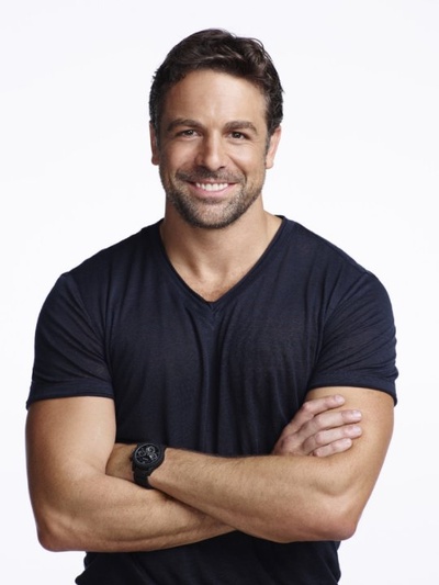 克里斯·麦基纳的写真