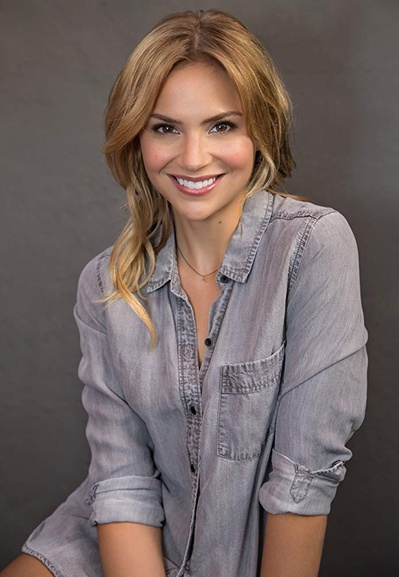 卡丽莎·斯特普尔斯的写真