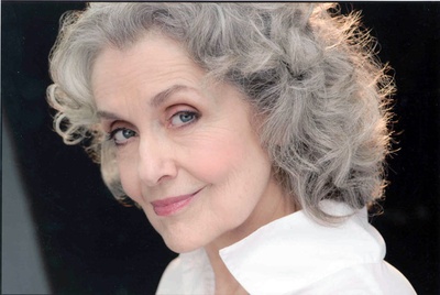 玛丽·贝丝·佩尔的写真