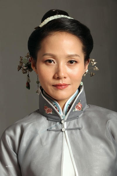 黄丽娅的写真-。