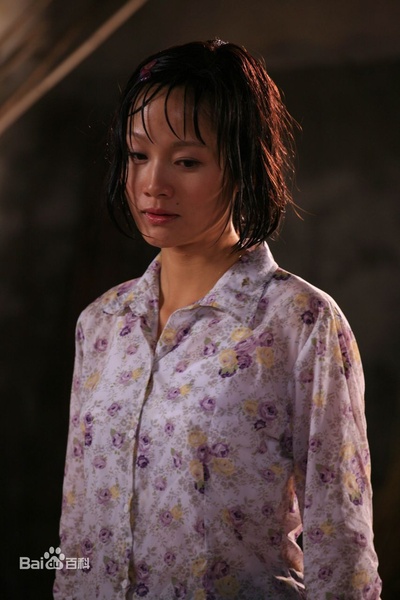 黄丽娅的写真-。