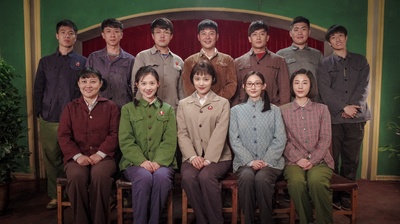 那家威的写真-在电视剧《远方的山楂...